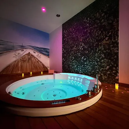 L'evasion Des Sens - Sauna Hammam Jacuzzi *