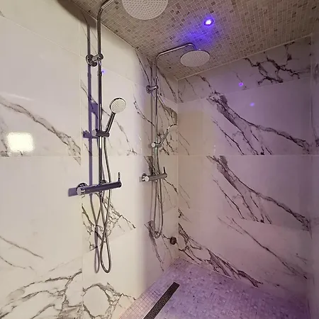 L'evasion Des Sens - Sauna Hammam Jacuzzi